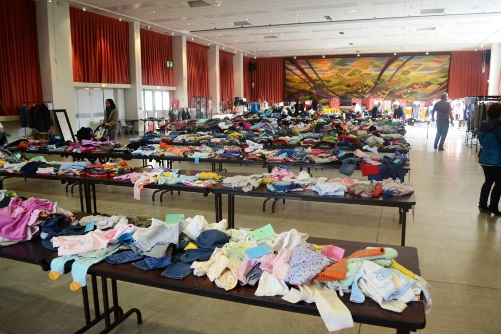 Bourse aux vêtements à Ermont