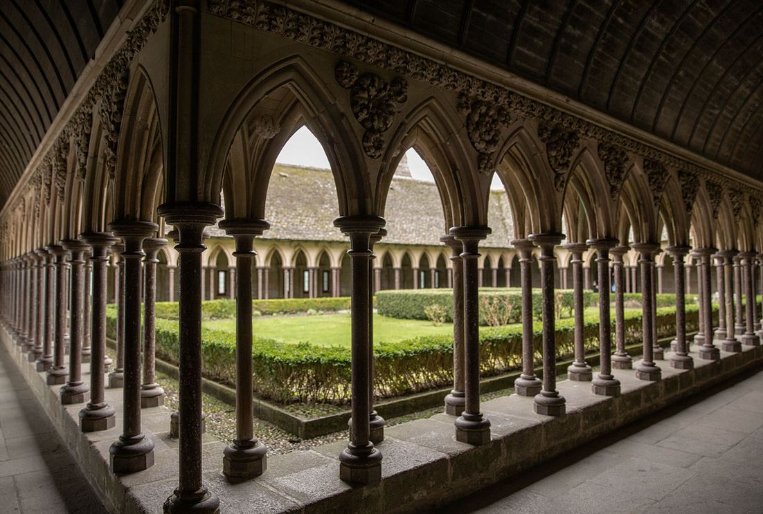 Cloître de l'abbaye du Mont Saint-Michel