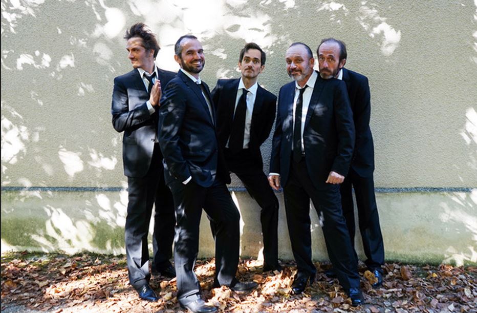 Groupe LES TÊTES DE CHIEN