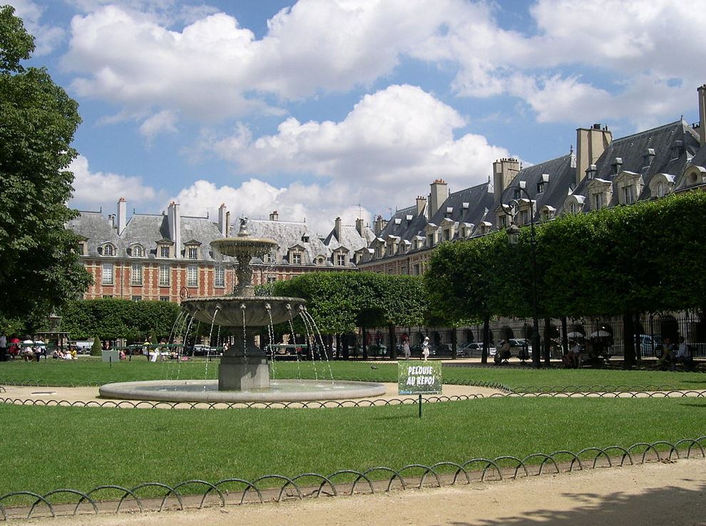 Place des Vosgesà Paris