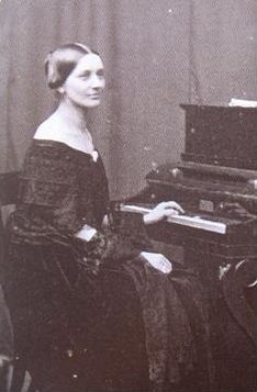 Clara Brahms