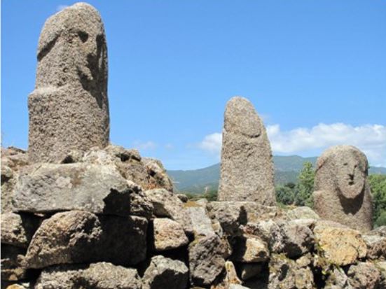 statues menhir Filitosa