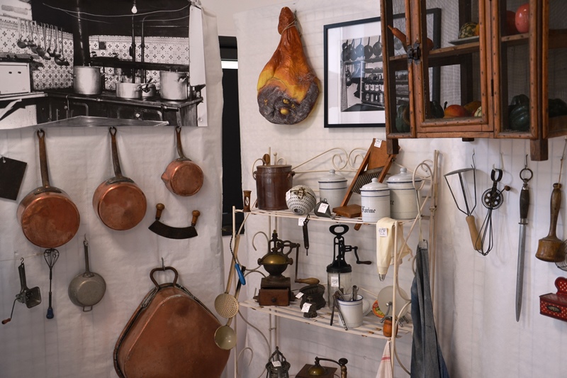 Cuisine - expo consacrée à l'Auberge du Gros Noyer de Saint-Prix