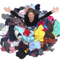 Tanja Kiorboe Vanpaeene nous présente « le recyclage textile artisanal, sentimental et original » à travers une exposition à Saint-Prix.