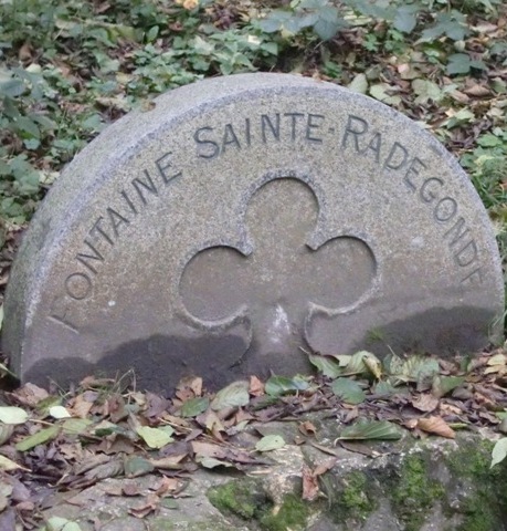 Fontaine Sainte-Radegonde dans la Forêt de Montmorency