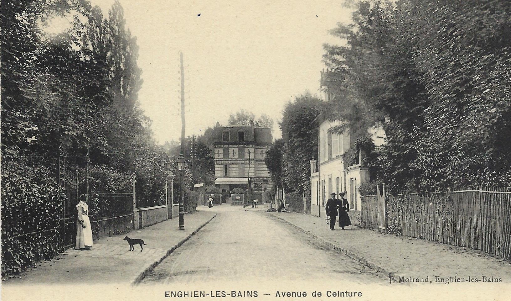 Le relais du Lac à Soisy (au bout de l'avenue de Ceinture) 