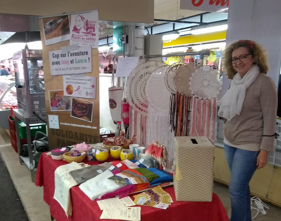 Stand Kairos sur le marché de Saint-Leu