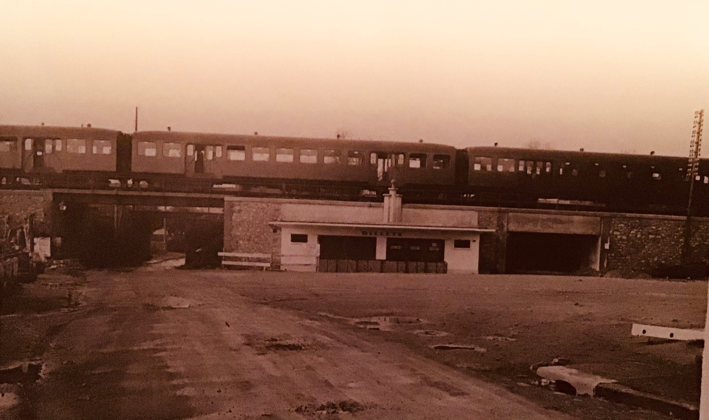 Gare Champ de courses d'Enghien dnas les années 50 - Collection Jean-Pierre Bousquet