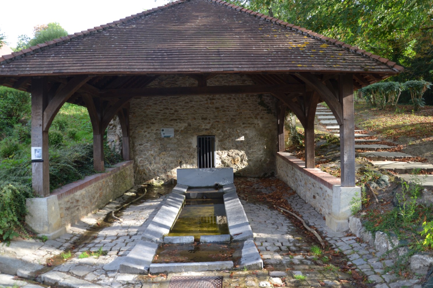 Lavoir de l'Eauriette à Saint-Leu-la-Forêt