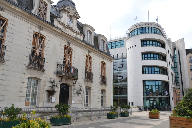 Villa Rozée (Musée Utrillo) et actuelle mairie de Sannois