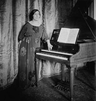 WANDA LANDOWSKA