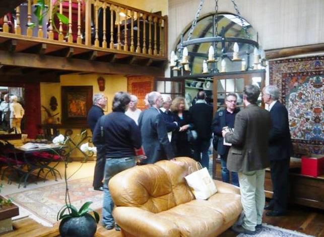 visite de la délégation allemande dans l'auditorium actuellement occupé