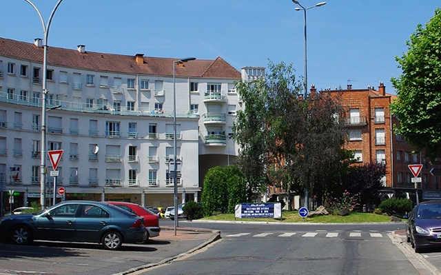 Place Aristide Briand Eaubonne