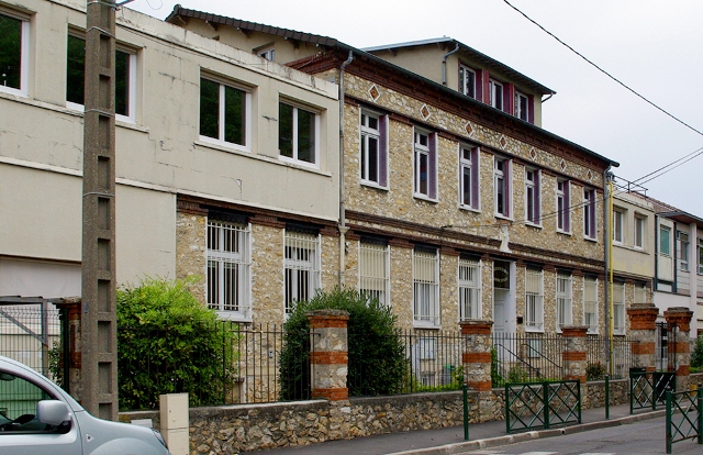 INSTITUT JEANNE D'ARC
