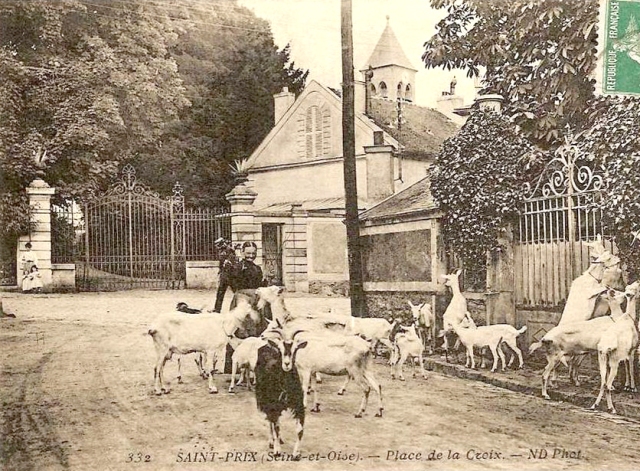 la place de la croix SAINT PRIX