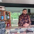 « Le Wood Truck est la remorque des petits plaisirs pour vous régaler au milieu de la Forêt de Montmorency. »  
