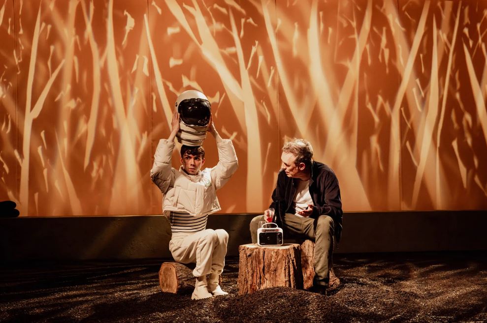 THEATRE Le pays innocent