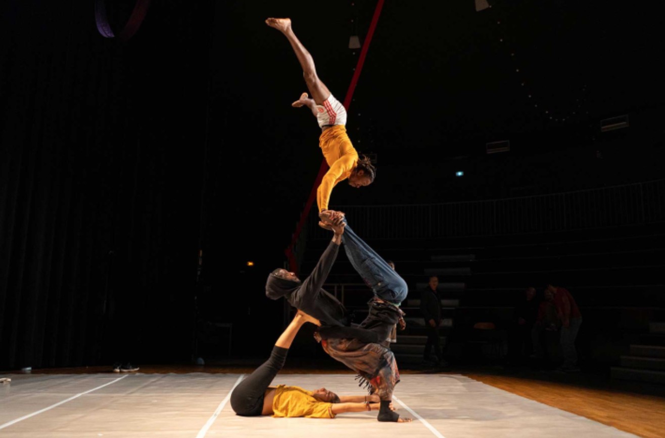 CIRQUE Sank&eacute; &copy;Kalimba