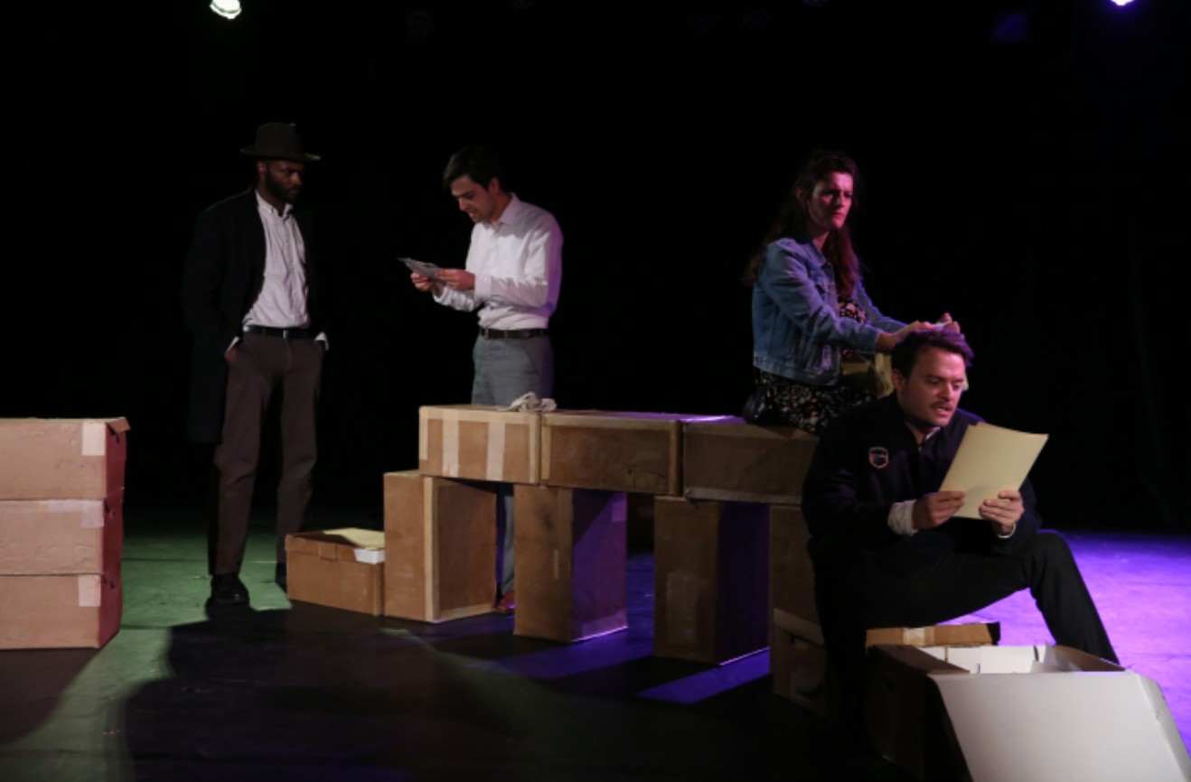 THEATRE Le secret des ombres