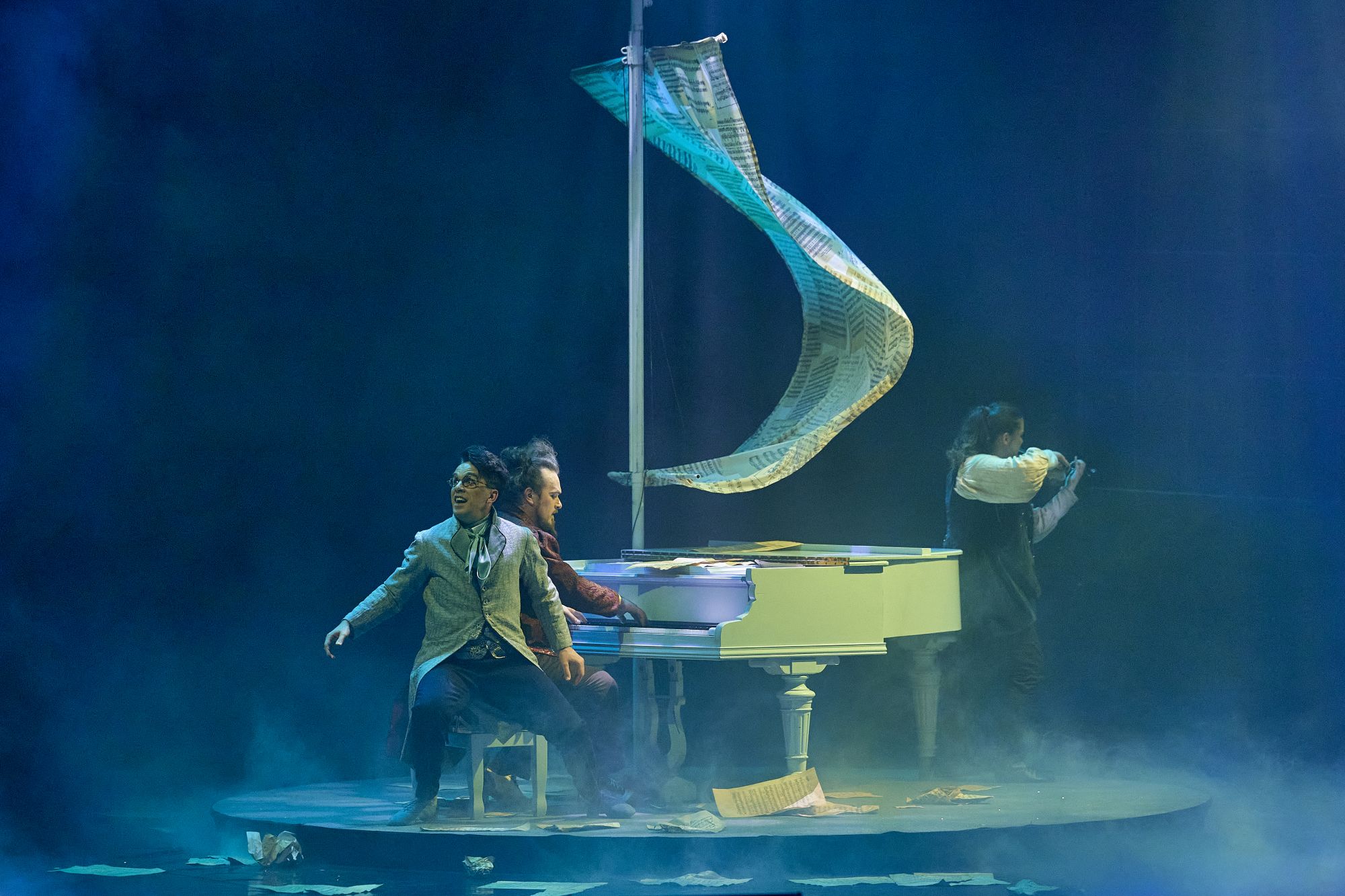 THEATRE MUSICAL Les virtuoses &copy; St&eacute;phane Audran