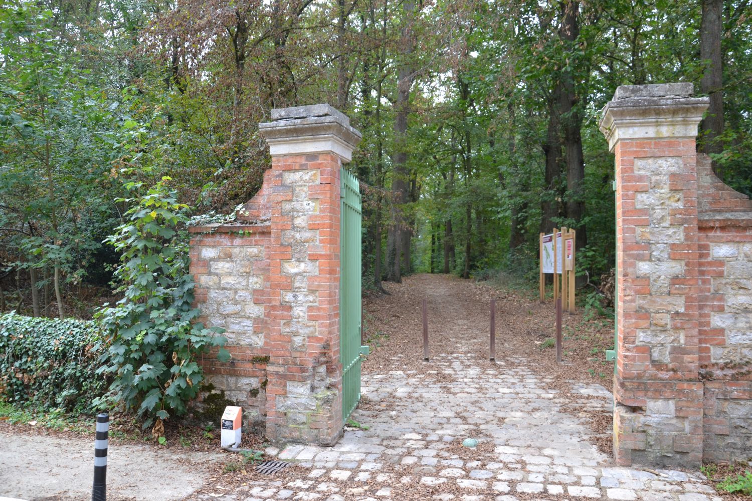 Domaine Chabrand-Thibault - entr&eacute;e