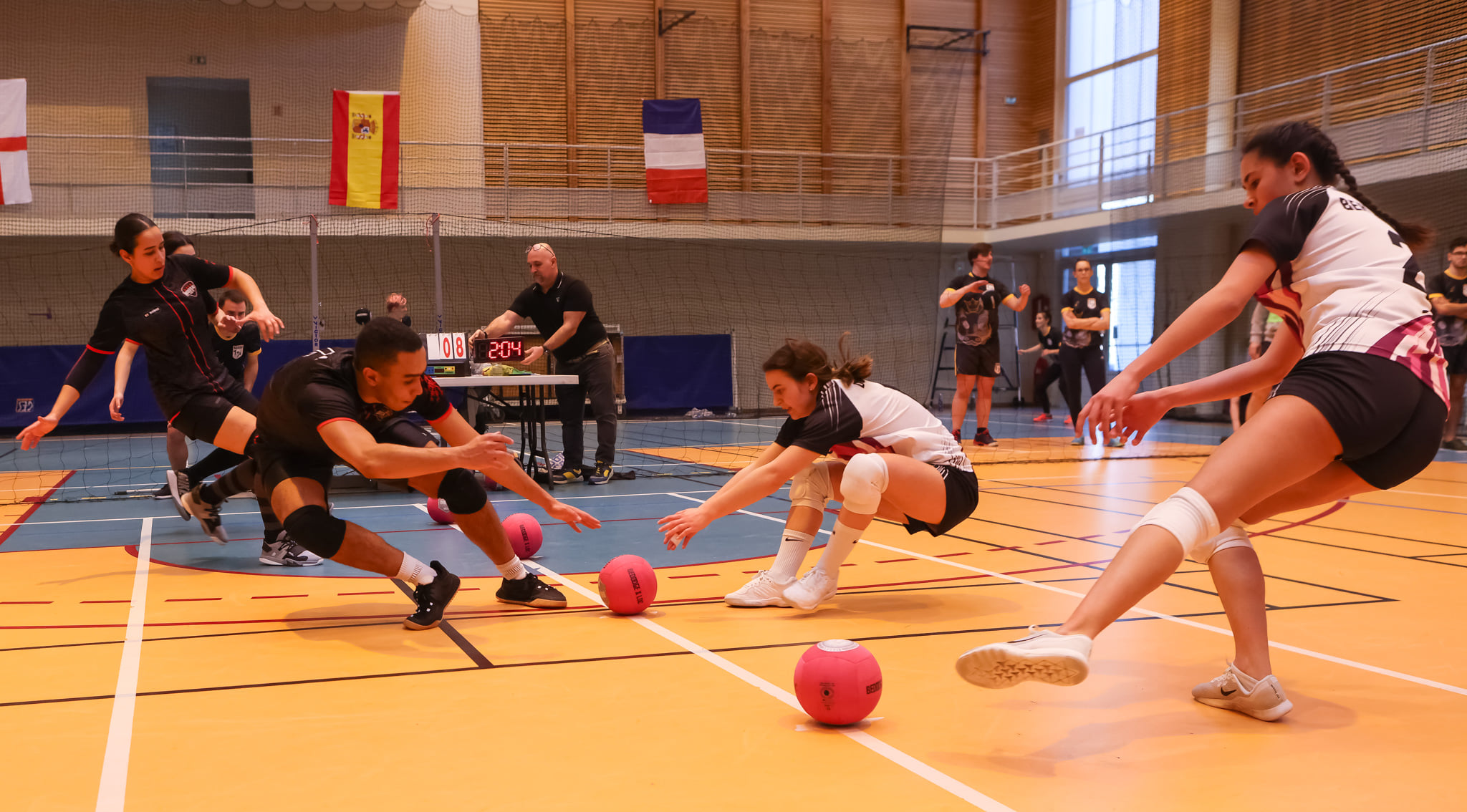 Dodgeball (photos - Audrey Brin)