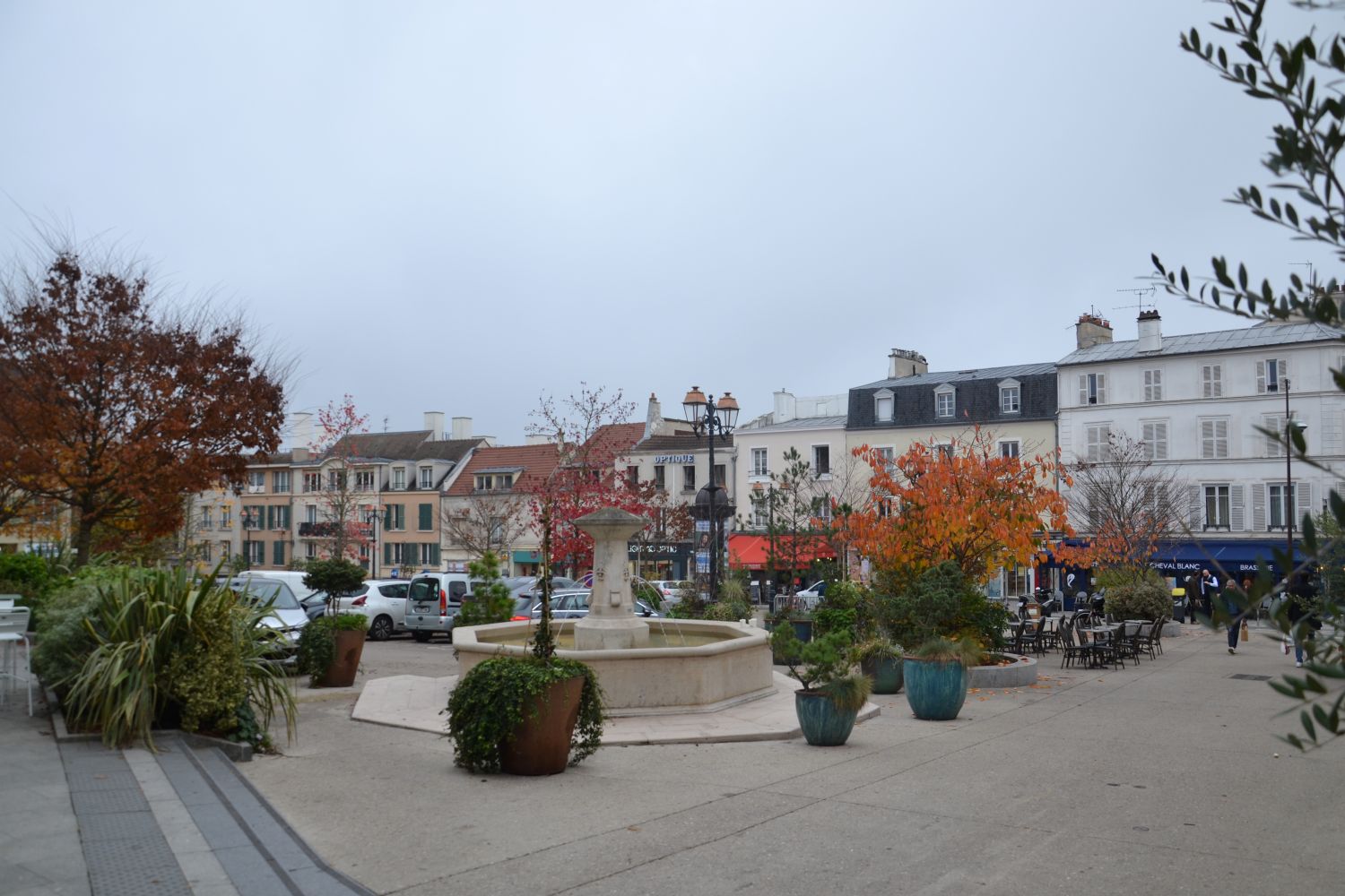 Place Roger Levanneur - Montmorency