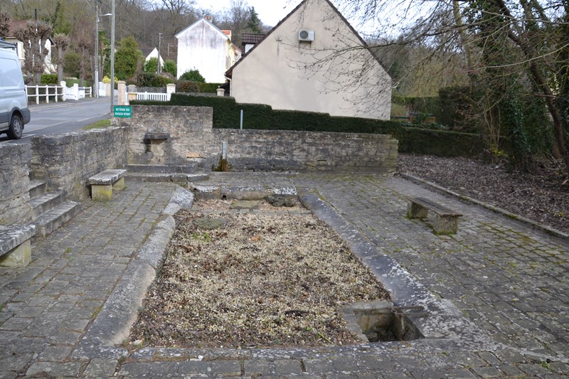 Vestiges du lavoir de Bessancourt