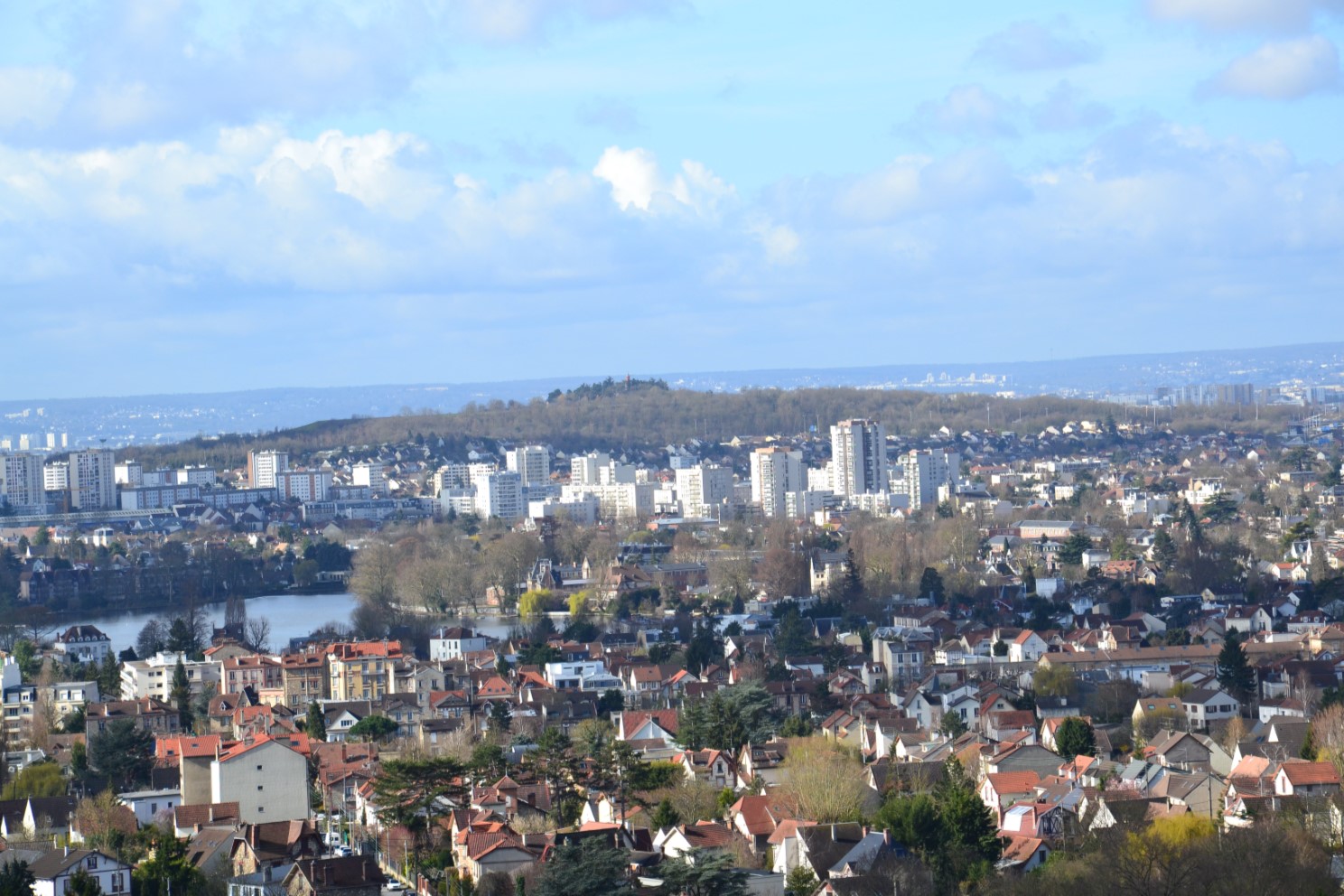 Vue de la Collégiale Saint-Martin de Montmorency