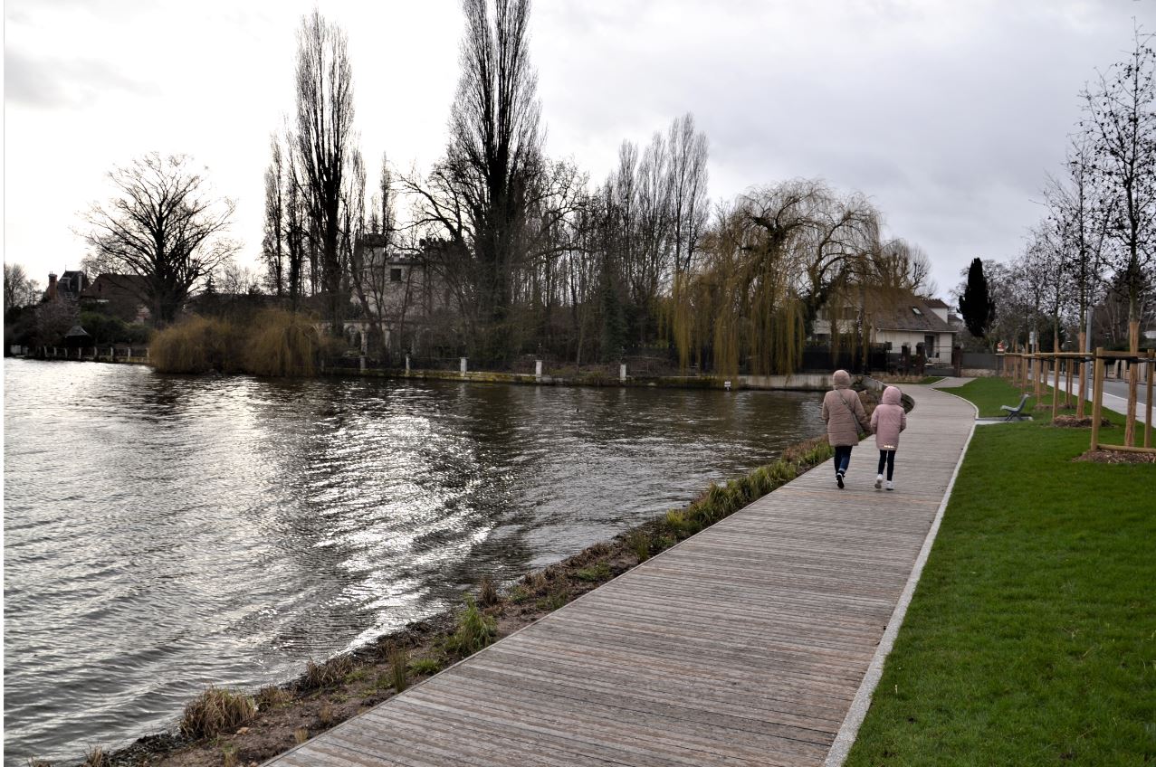 Jetée Tabarly à Enghien