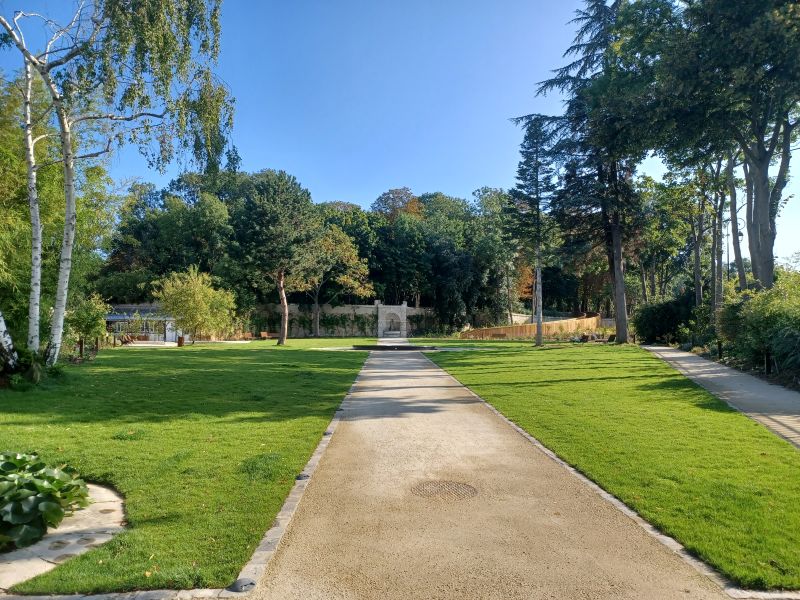 Parc du château de Dino