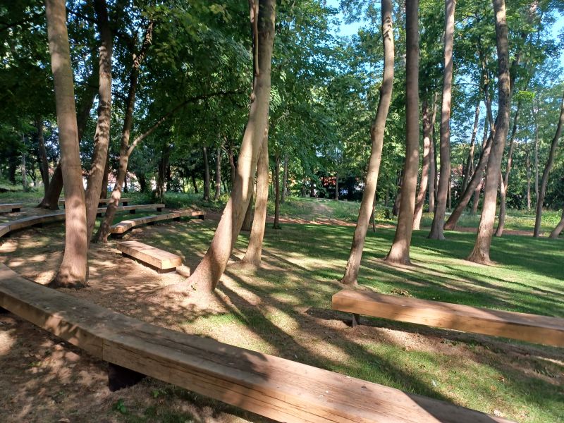 Théâtre du Boulingrin du parc du château de Dino