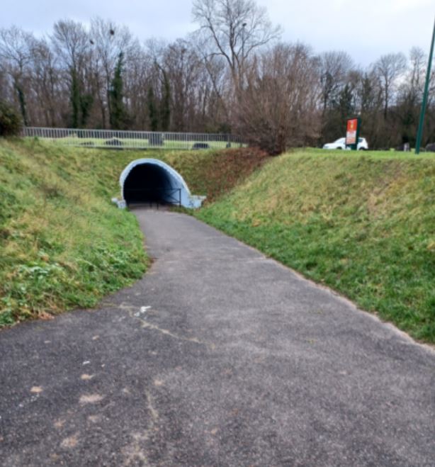 Souterrain pour rejoindre le Bois de Boissy
