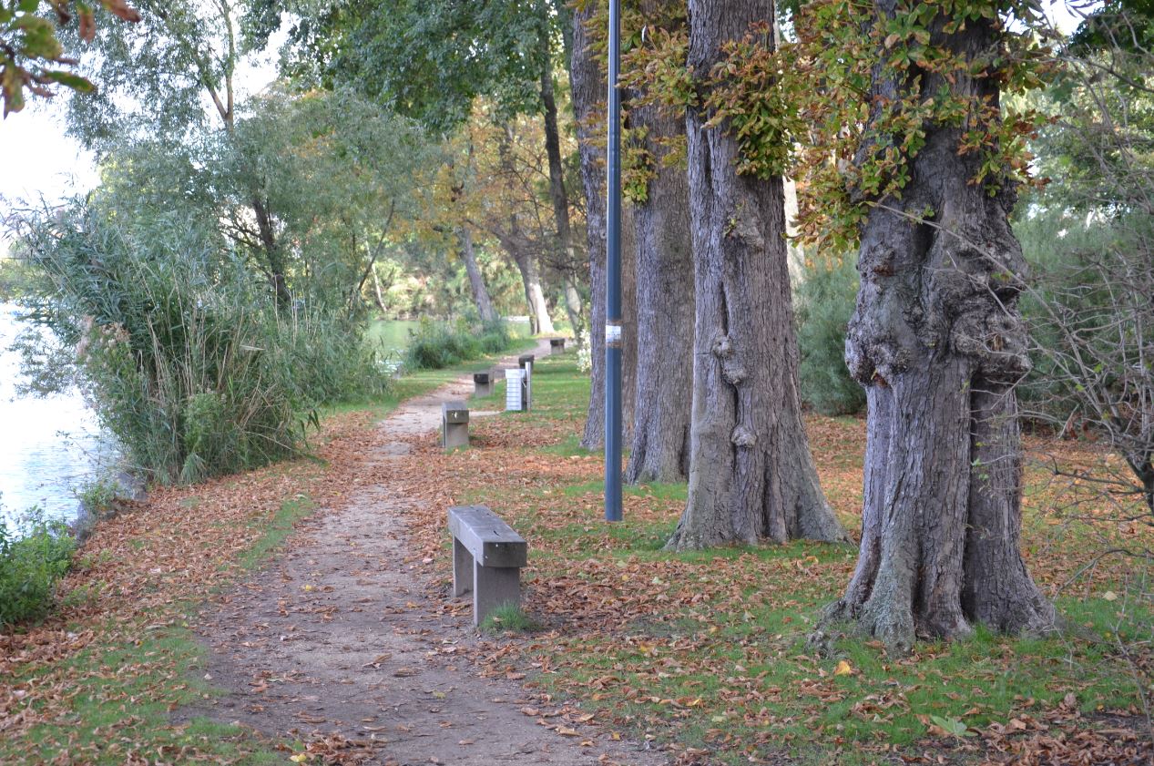 Presqu'île aux fleurs d'Enghien