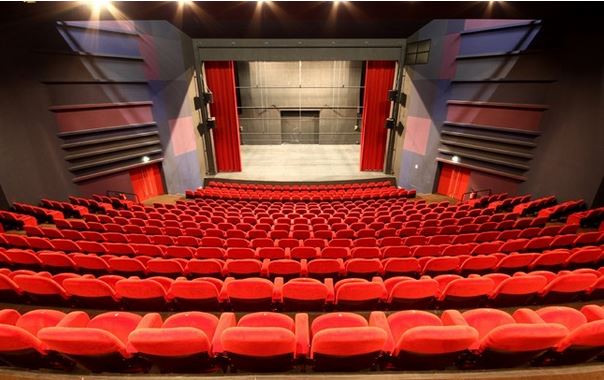 Théâtre Madeleine-Renaud Taverny (photo issue site internet de Taverny)