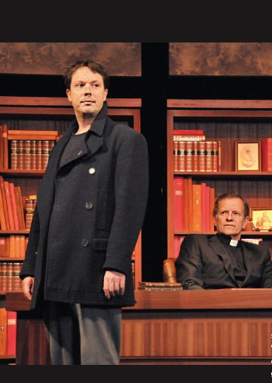 L'AFFRONTEMENT théâtre