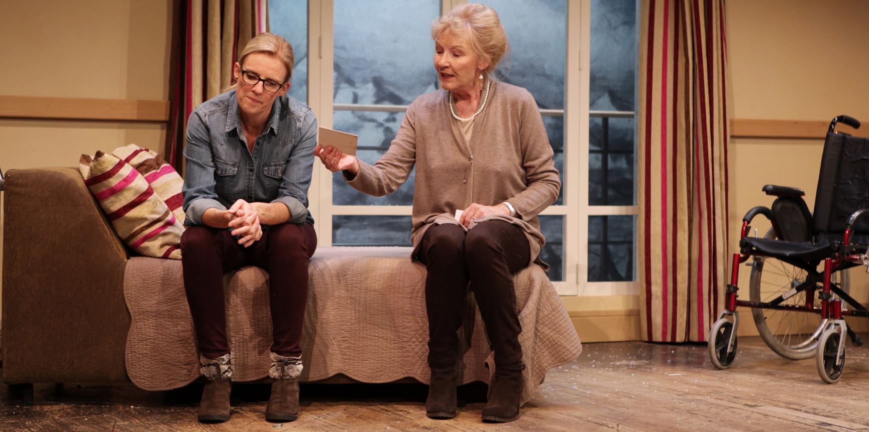 Théâtre : De l'autre côté de la route