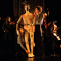 Théâtre : Le nécessaire déséquilibre des choses