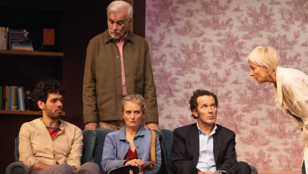THEATRE Chers parents