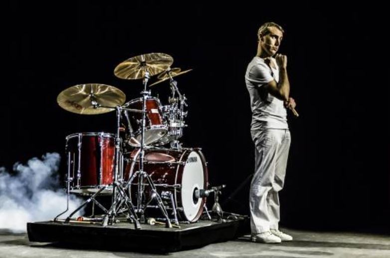 THEATRE Une vie sur mesure