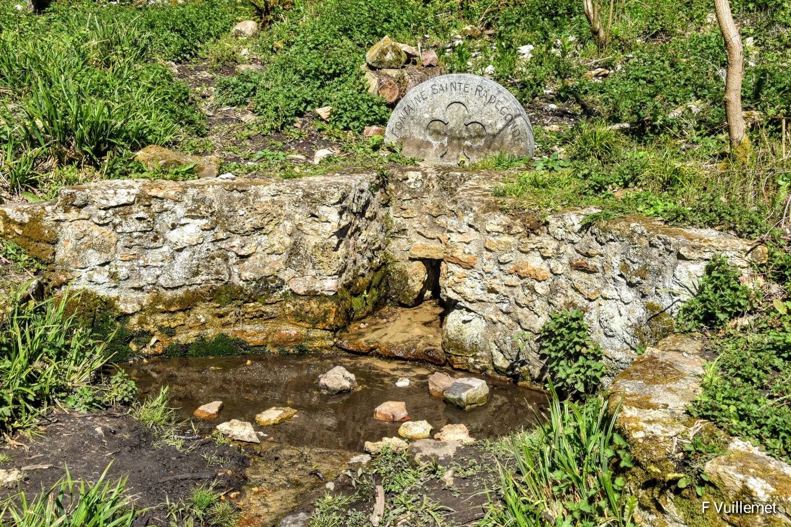 Fontaine Sainte-Radegonde (photo François Vuillemet)